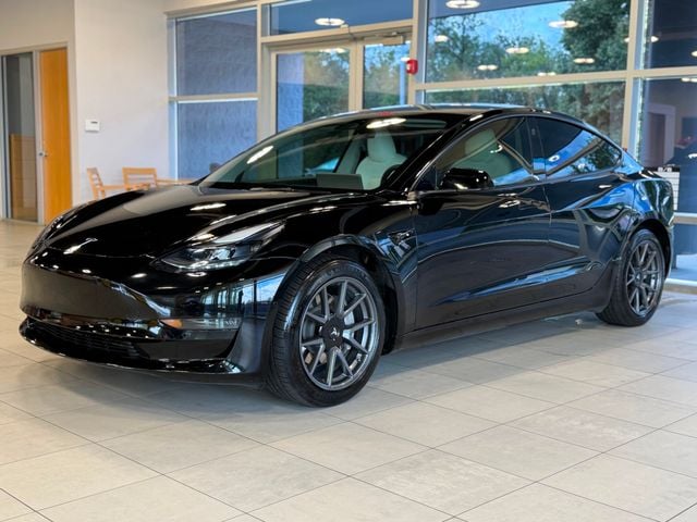 2022 Tesla Model 3 Long Range AWD - 23029946 - 3