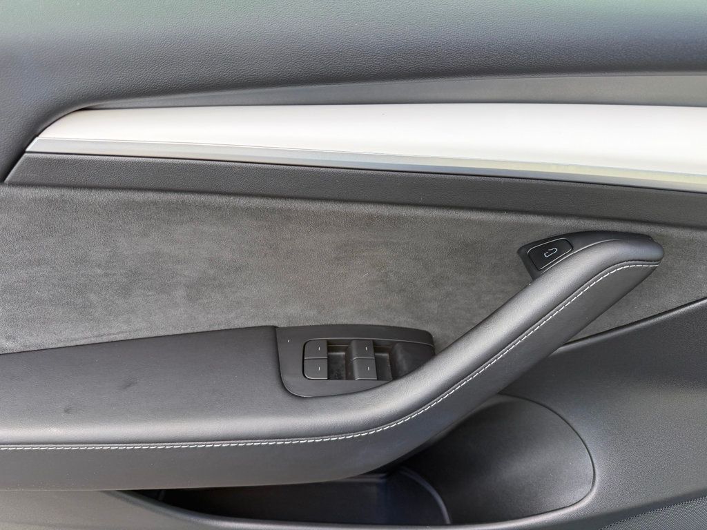 2022 Tesla Model 3 Long Range AWD - 22933001 - 19