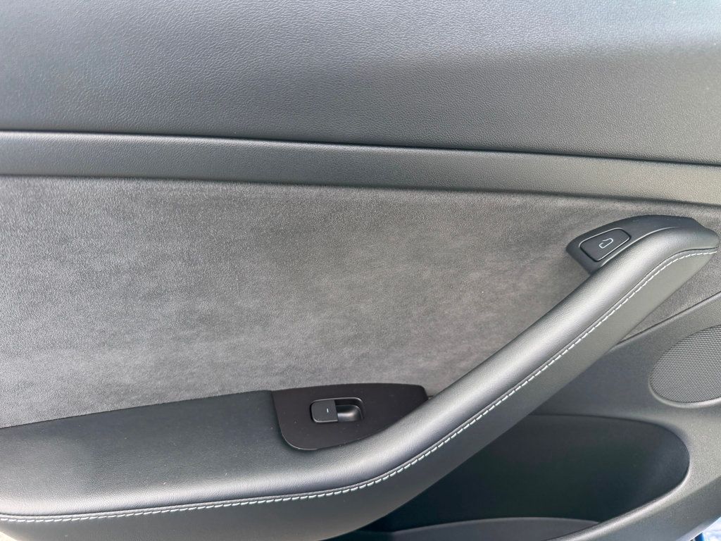 2022 Tesla Model 3 Long Range AWD - 22933001 - 21