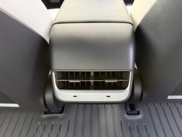 2022 Tesla Model 3 Long Range AWD - 22933001 - 25