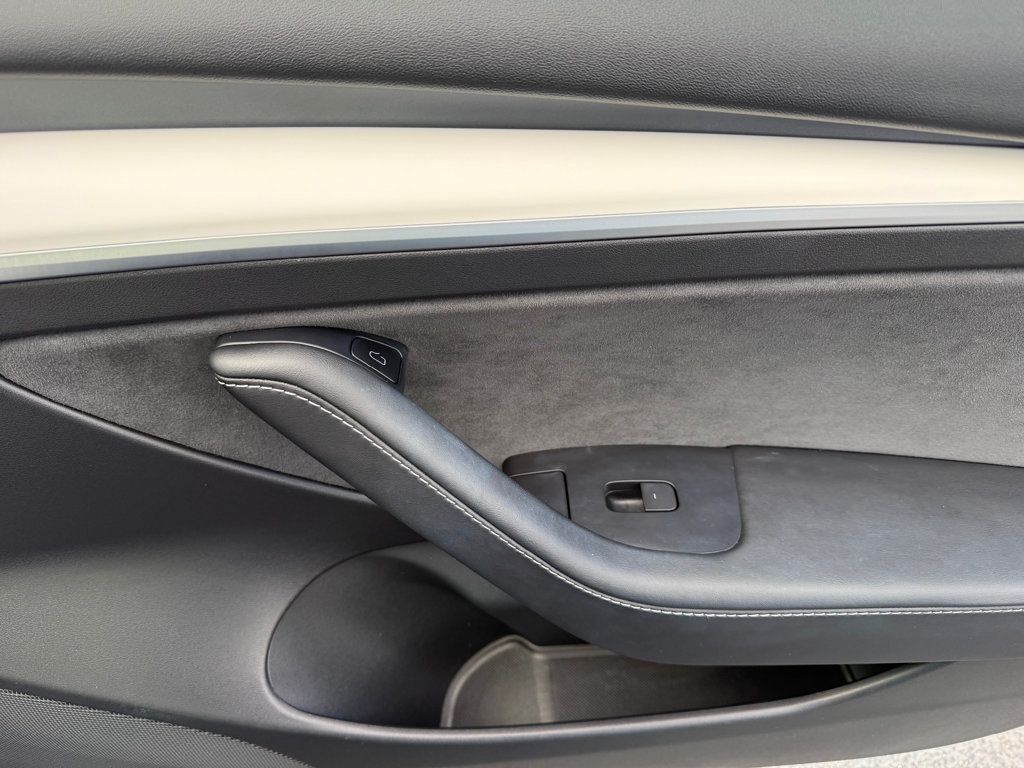 2022 Tesla Model 3 Long Range AWD - 22933001 - 30