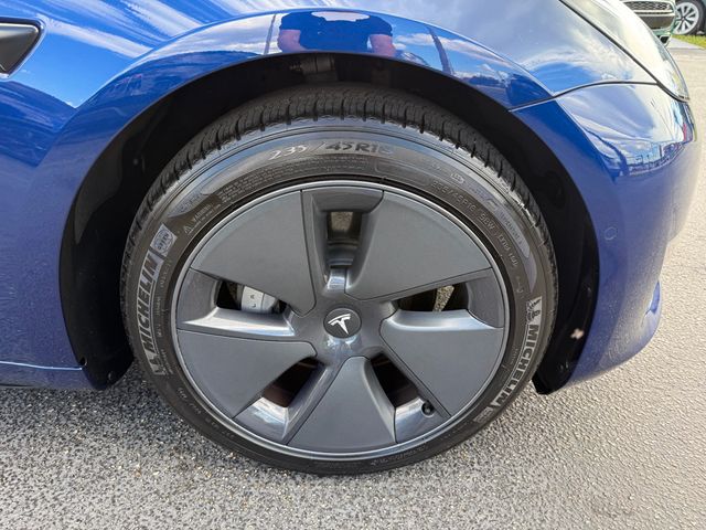 2022 Tesla Model 3 Long Range AWD - 22933001 - 31