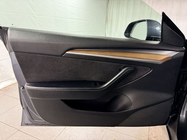 2022 Tesla Model 3 Long Range AWD - 22946789 - 17
