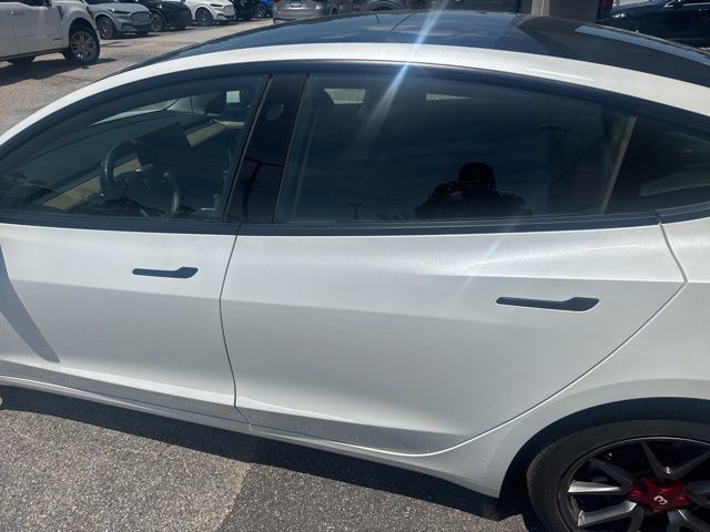 2022 Tesla Model 3 Long Range AWD - 23023078 - 10