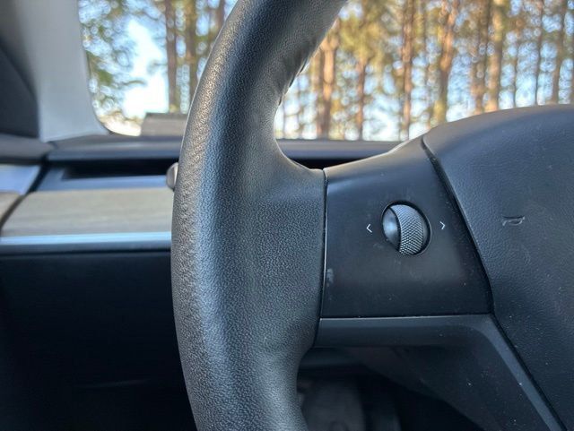 2022 Tesla Model 3 Long Range AWD - 23023078 - 22