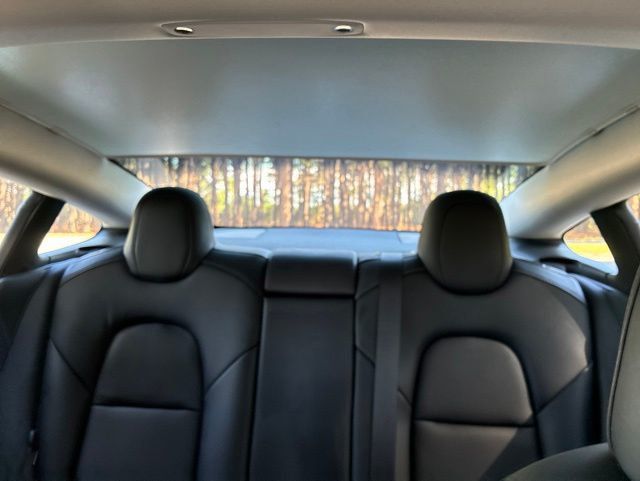 2022 Tesla Model 3 Long Range AWD - 23023078 - 27