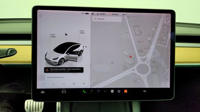 2022 Tesla Model 3 Long Range AWD *Ltd Avail* w/ 19'' Wheels & Acceleration Boost - 23023654 - 21