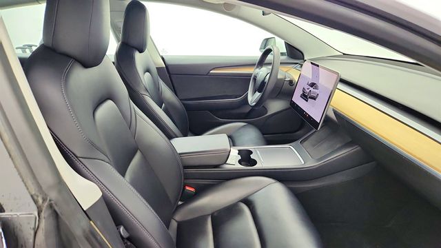 2022 Tesla Model 3 Long Range AWD *Ltd Avail* w/ 19'' Wheels & Acceleration Boost - 23023654 - 27