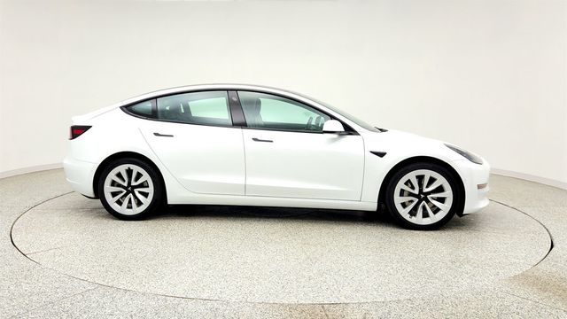 2022 Tesla Model 3 Long Range AWD *Ltd Avail* w/ 19'' Wheels & Acceleration Boost - 23023654 - 3