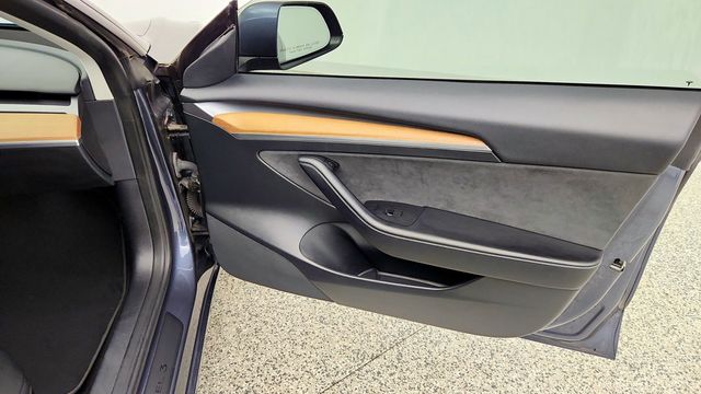 2022 Tesla Model 3 Long Range AWD *Ltd Avail* w/ Acceleration Boost - 23101489 - 31
