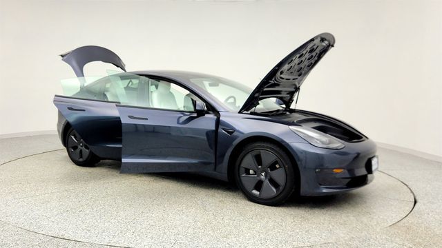 2022 Tesla Model 3 Long Range AWD *Ltd Avail* w/ Full Self-Driving, B&W Premium Int - 22968663 - 9