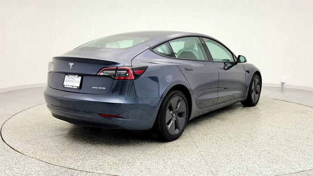2022 Tesla Model 3 Long Range AWD *Ltd Avail* w/ Full Self-Driving, B&W Premium Int - 22968663 - 4