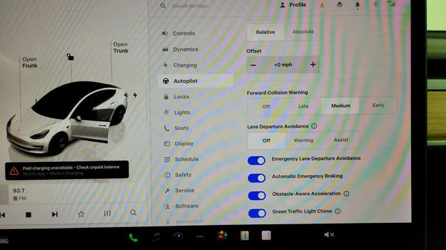 2022 Tesla Model 3 Long Range AWD *Ltd Avail* with Acceleration Boost - 22984997 - 19