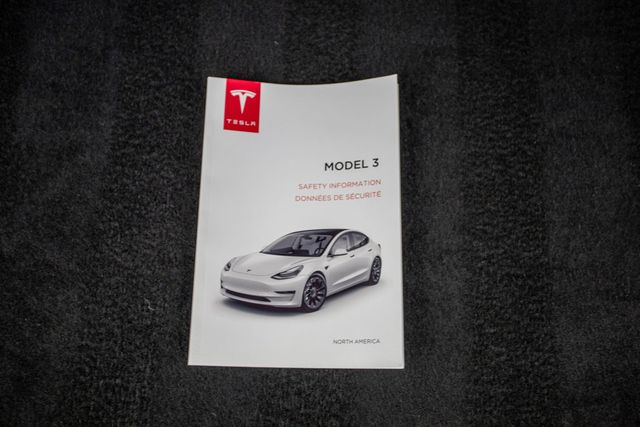 2022 Tesla Model 3 Long Range AWD Sedan - 22448545 - 40