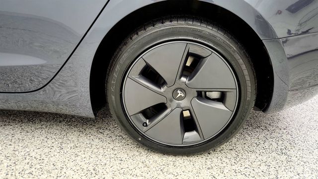 2022 Tesla Model 3 Long Range AWD with White & Black Premium Interior - 22962077 - 8