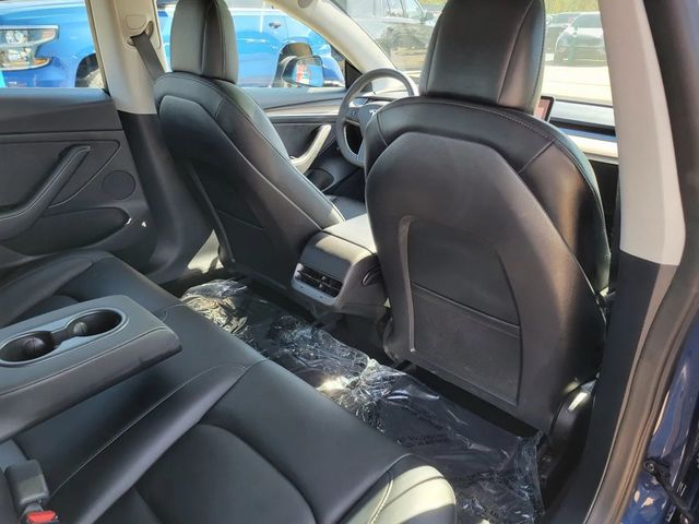 2022 Tesla Model 3 Long Range Sedan 4D - 23018907 - 9