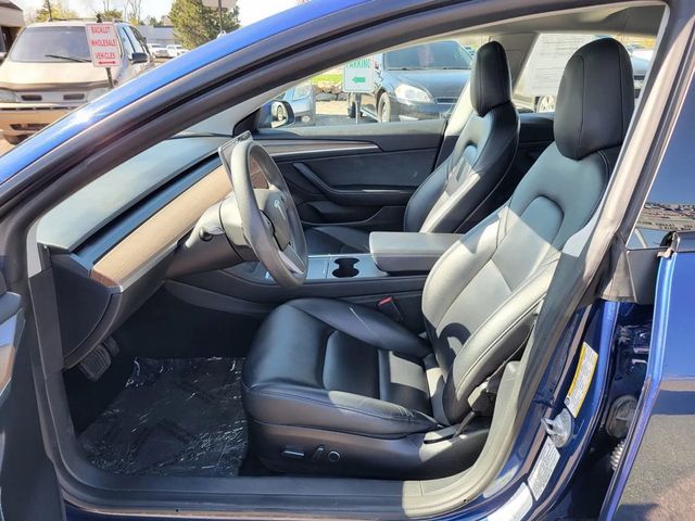 2022 Tesla Model 3 Long Range Sedan 4D - 23018907 - 1