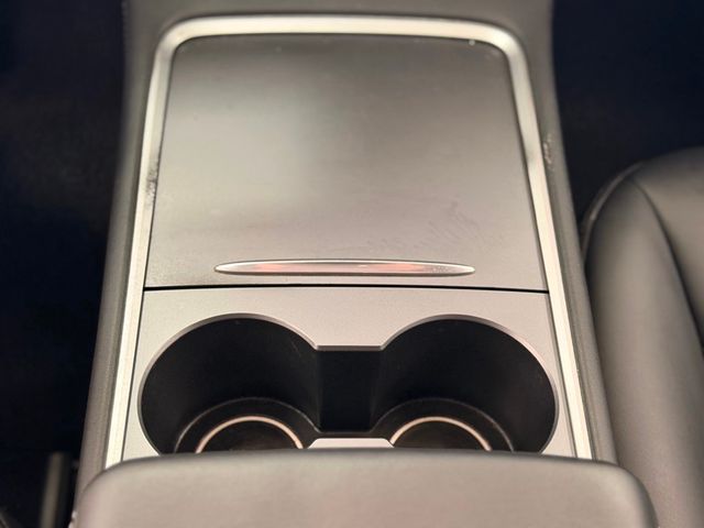2022 Tesla Model 3 Performance AWD - 23038194 - 31