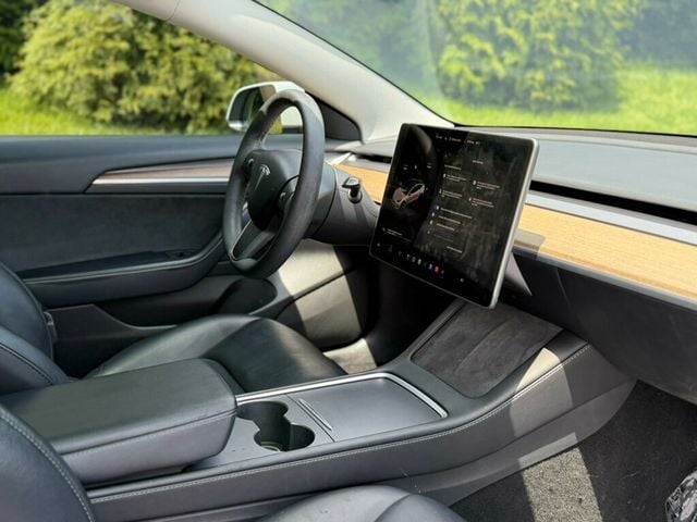 2022 Tesla Model 3 Performance AWD - 23033565 - 22