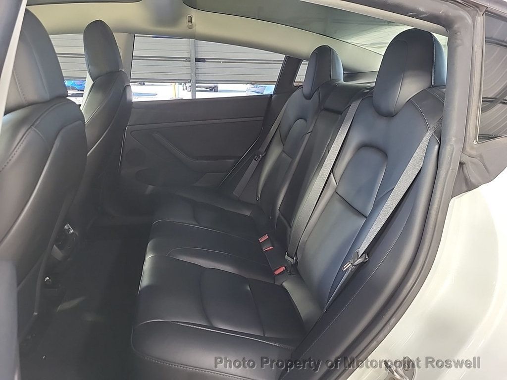 2022 Tesla Model 3 Performance photo 3