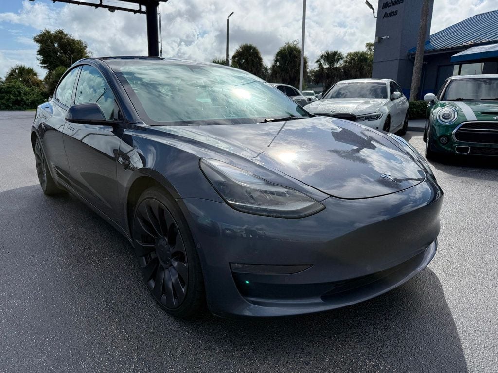 2022 Tesla Model 3 Performance photo 3