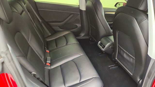 2022 Tesla Model 3 Performance AWD (315-mile range) - 22978288 - 25