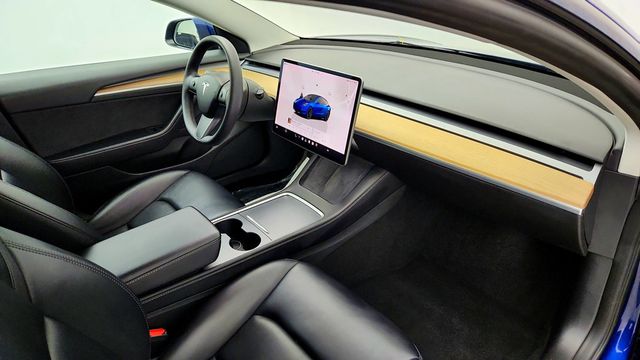 2022 Tesla Model 3 Performance AWD w/ Dual Motors & Premium Interior - 23098934 - 28