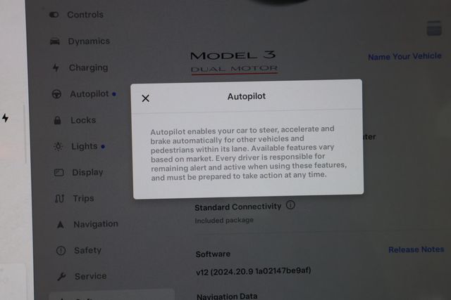 2022 Tesla Model 3 Performance AWD with White & Black Premium Interior - 22937909 - 11