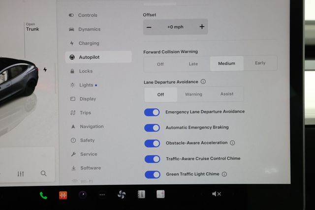 2022 Tesla Model 3 Performance AWD with White & Black Premium Interior - 22937909 - 14