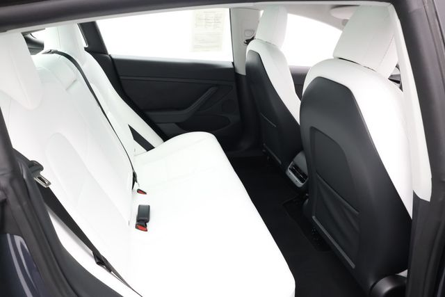 2022 Tesla Model 3 Performance AWD with White & Black Premium Interior - 22937909 - 21