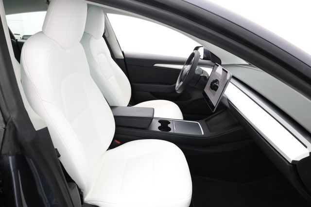 2022 Tesla Model 3 Performance AWD with White & Black Premium Interior - 22937909 - 22
