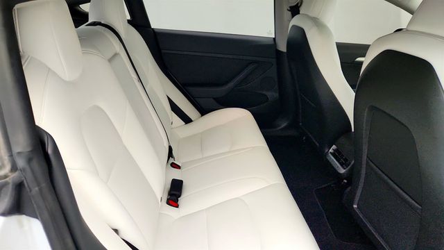 2022 Tesla Model 3 Performance AWD w/ White & Black Premium Interior - 23010742 - 25