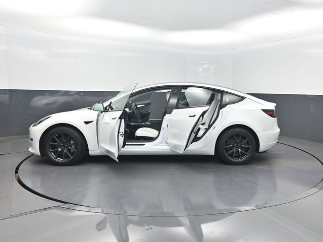 2022 Tesla Model 3 RWD - 23055173 - 32