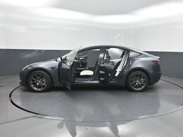 2022 Tesla Model 3 RWD - 23047704 - 30