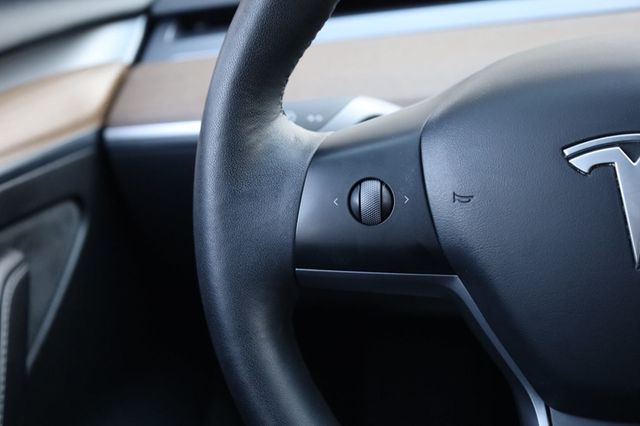 2022 Tesla Model 3 RWD - 22939969 - 31