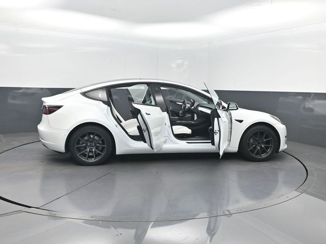2022 Tesla Model 3 RWD - 23057584 - 35
