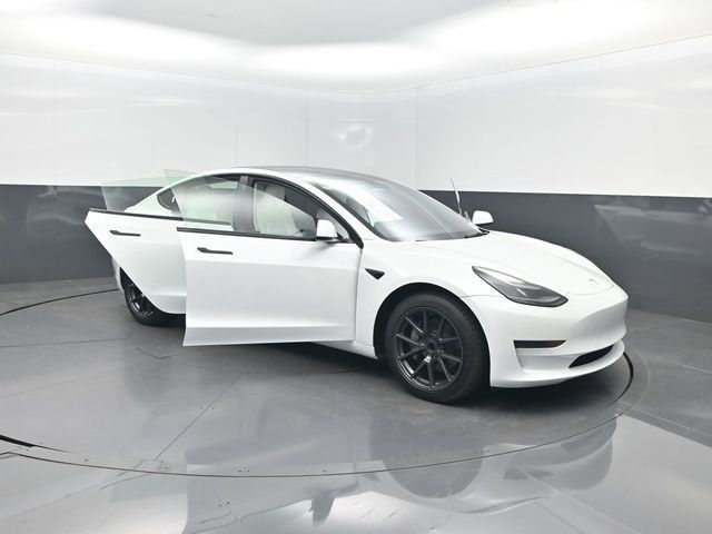 2022 Tesla Model 3 RWD - 23057584 - 36