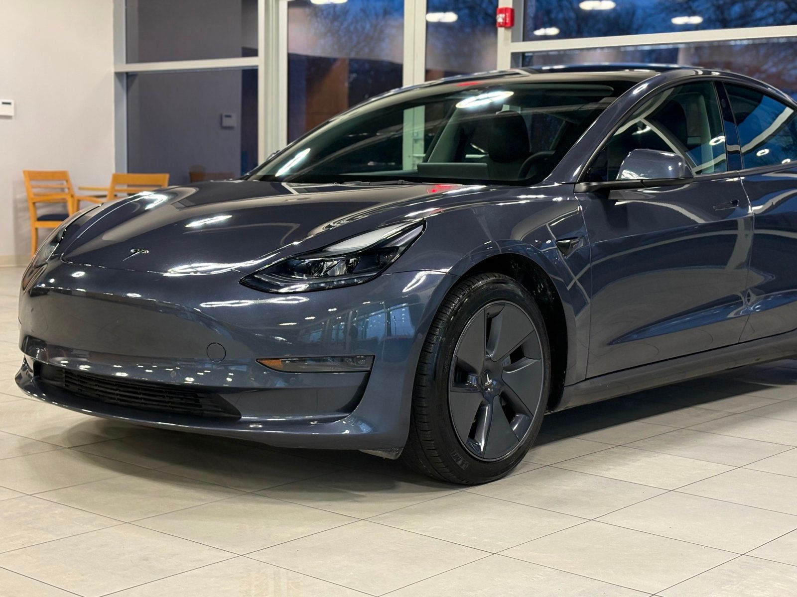 2022 Tesla Model 3 photo 3