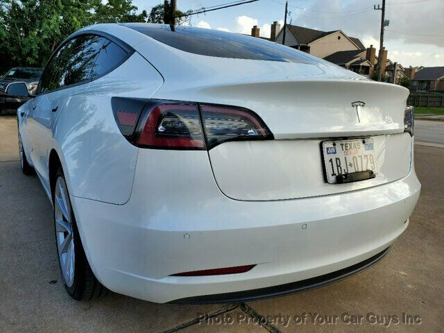 2022 Tesla Model 3 photo 11