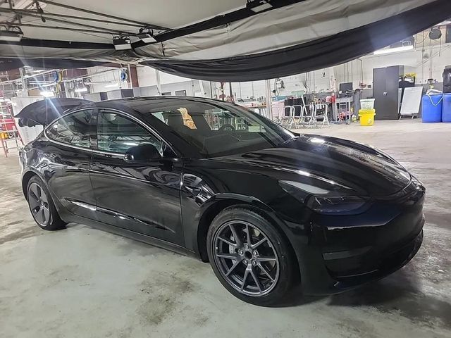 2022 Tesla Model 3 Standard Range Plus RWD - 23100507 - 1
