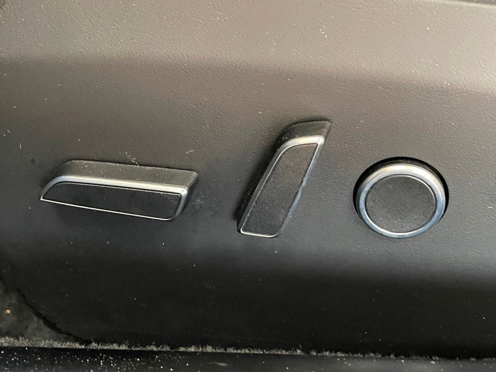 2022 Tesla Model S AWD - 22949789 - 11