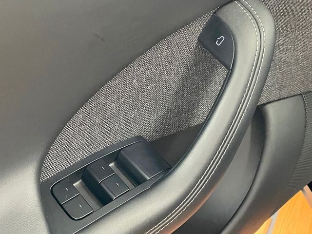 2022 Tesla Model S AWD - 22949789 - 14