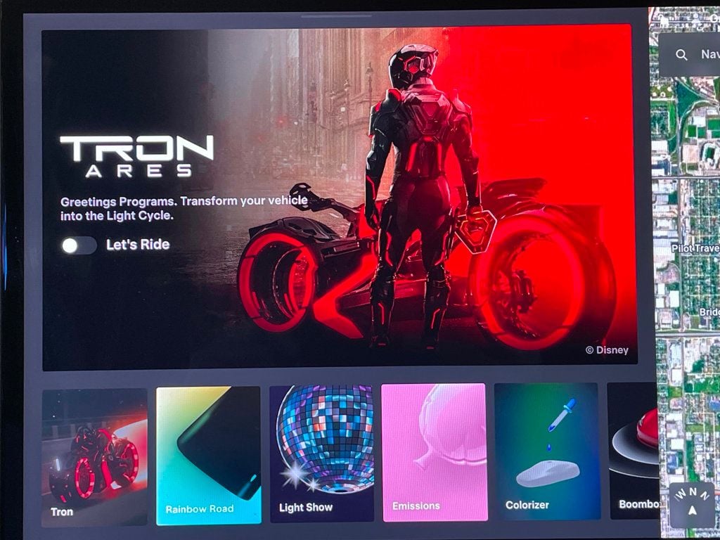 2022 Tesla Model S AWD - 22949789 - 38