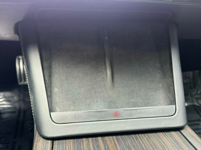 2022 Tesla Model S AWD - 23062510 - 30