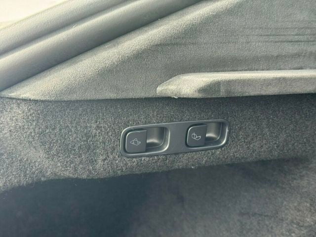 2022 Tesla Model S AWD - 23062510 - 7