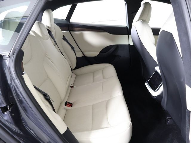 2022 Tesla Model S AWD - 22999077 - 39