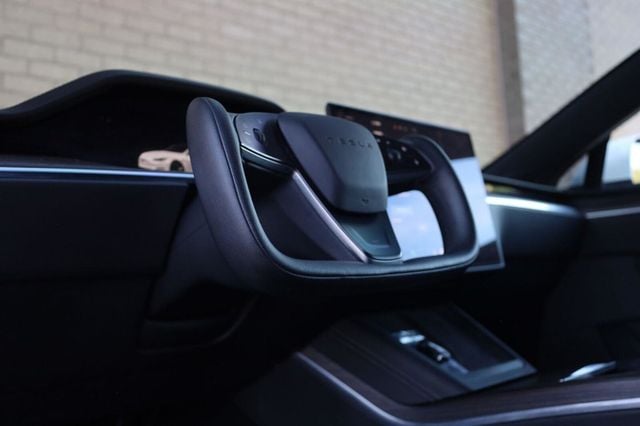 2022 Tesla Model S AWD - 23084814 - 16
