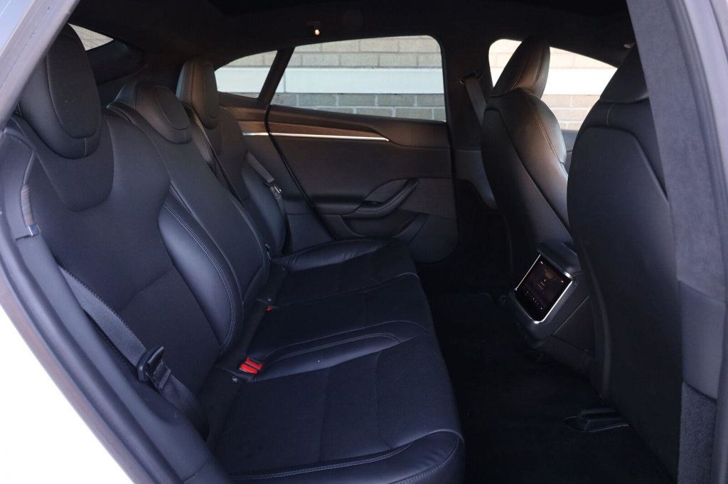 Tesla Model S photo 26