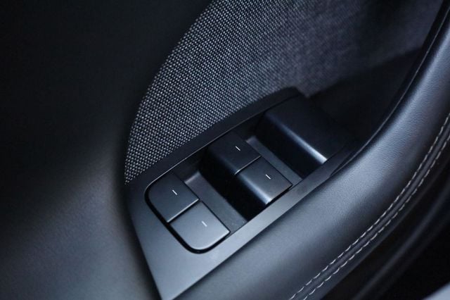 2022 Tesla Model S AWD - 23084814 - 36