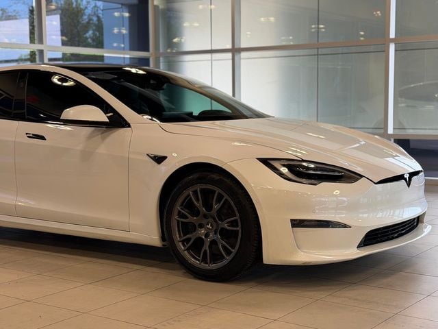 2022 Tesla Model S's photo